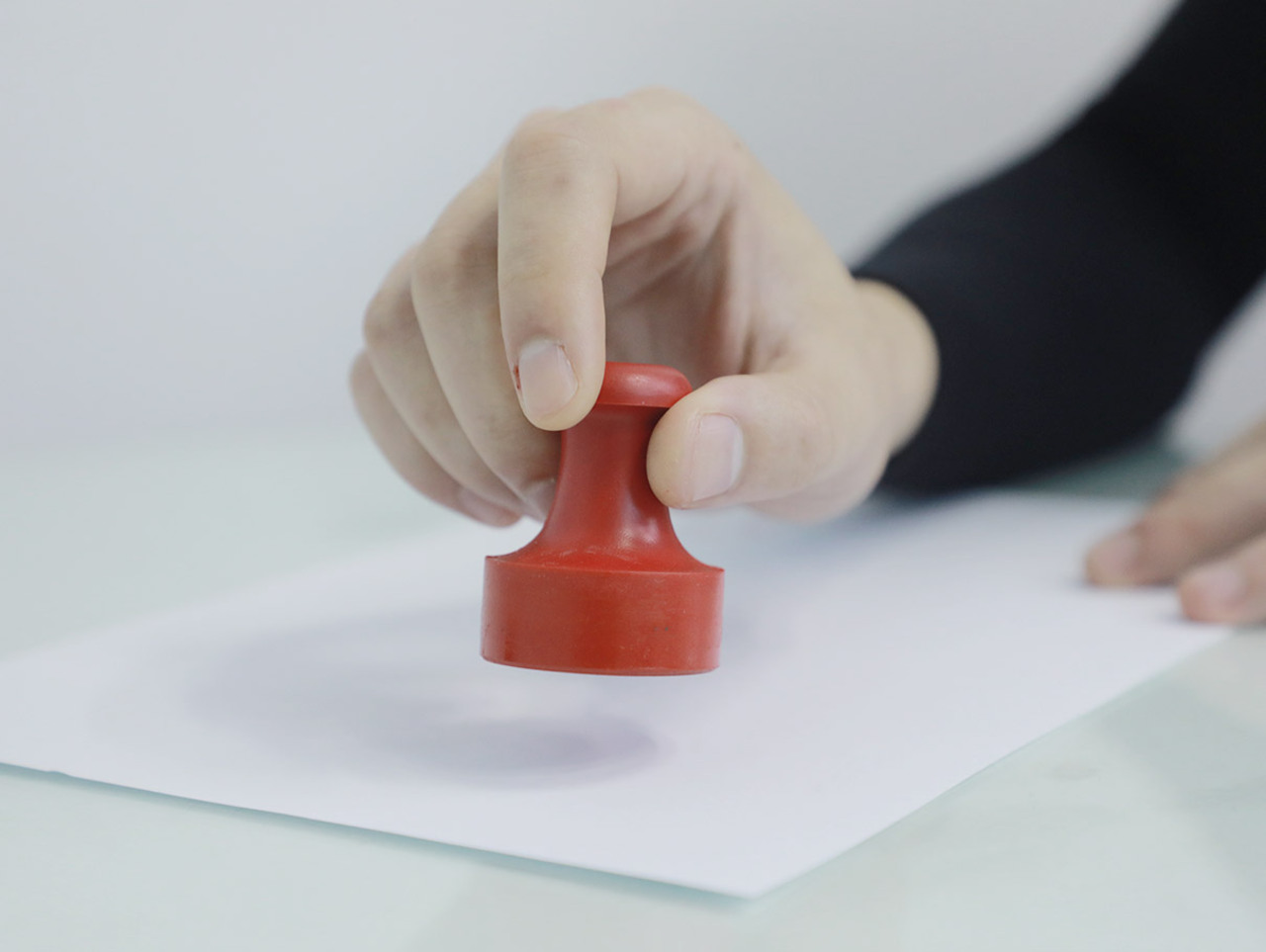 合同蓋章注意事項全解析:規避法律風險的關鍵步驟